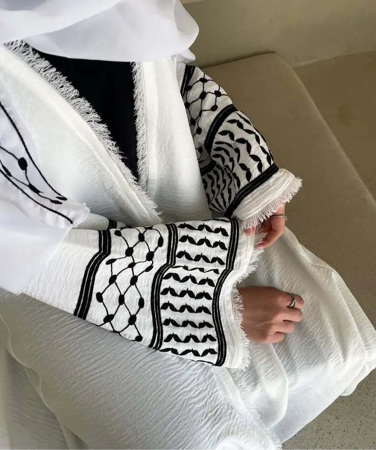 Kuffiyeh Open Abaya