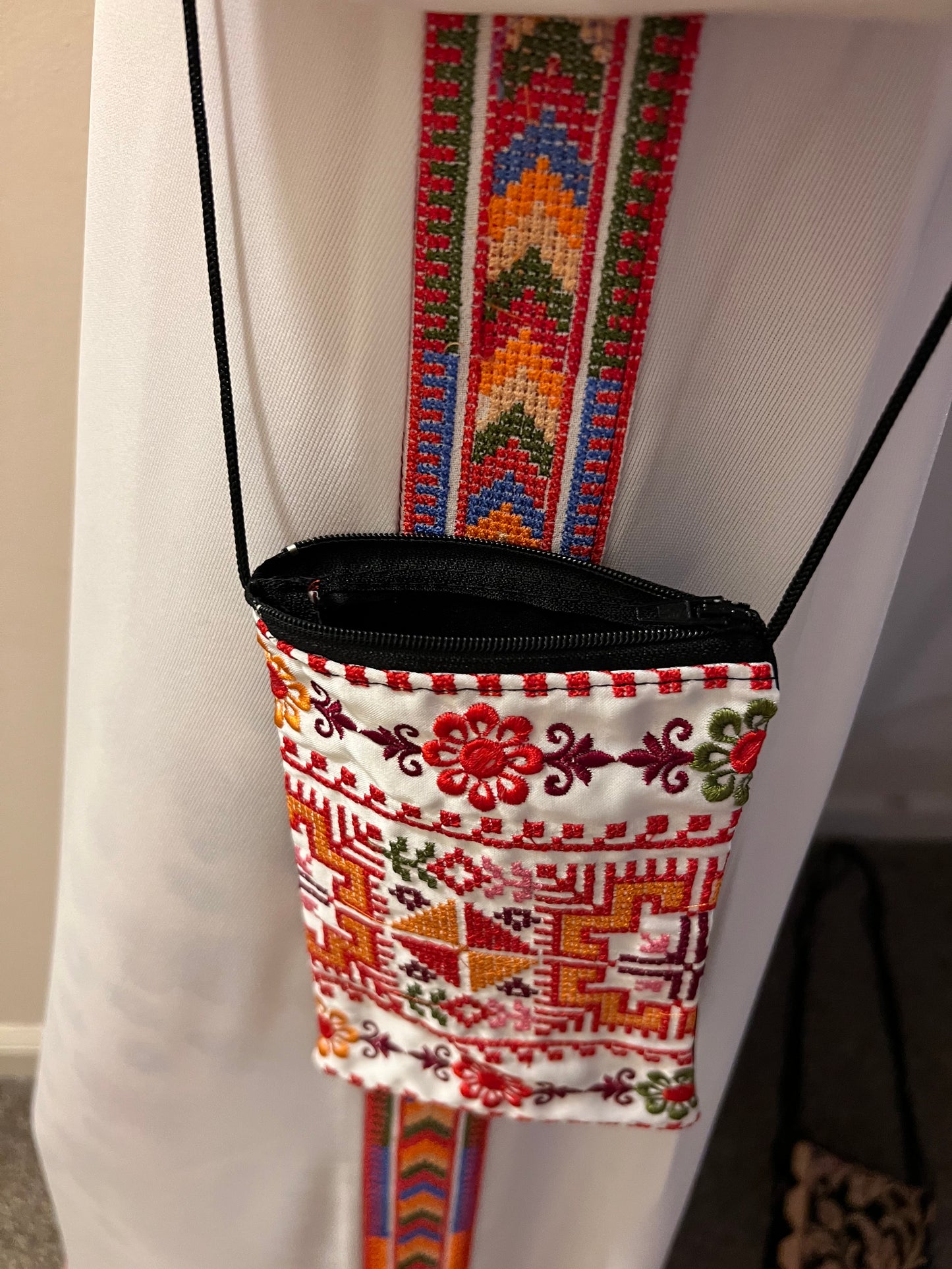 Tatreez (Embroidered) Phone purse