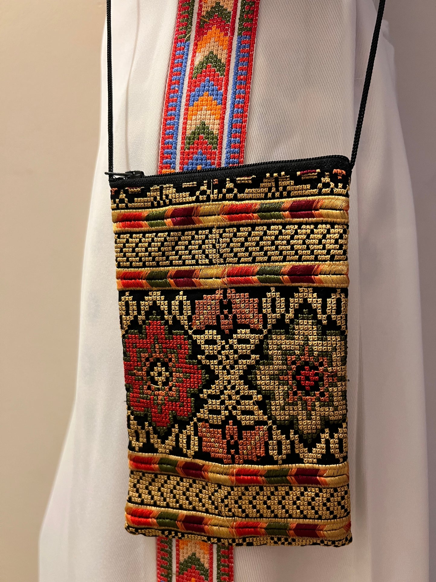 Tatreez (Embroidered) Phone purse