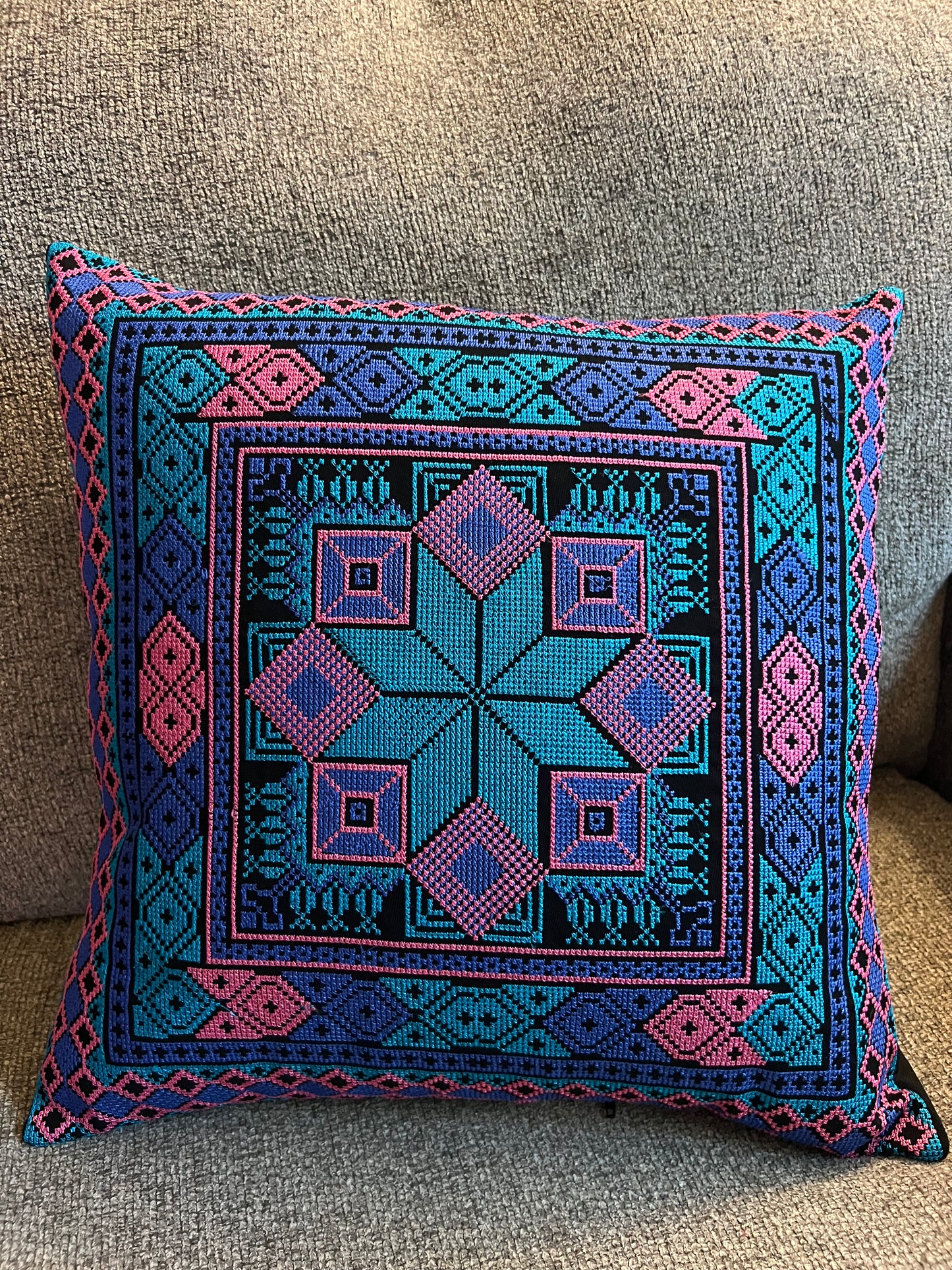 Tatreez (Embroidered) Pillowcase