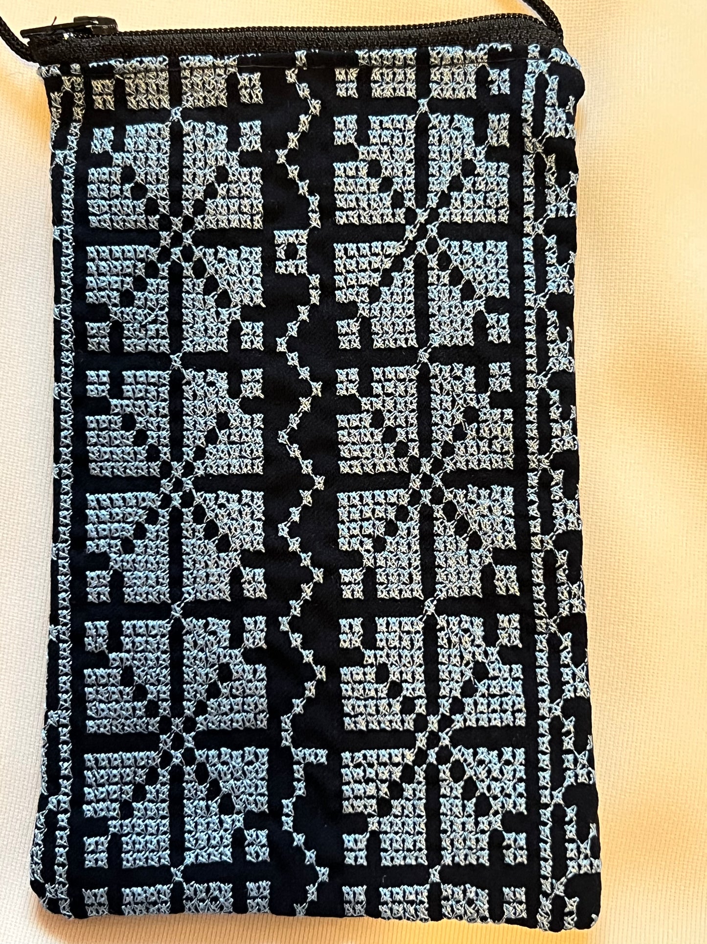Tatreez (Embroidered) Phone purse