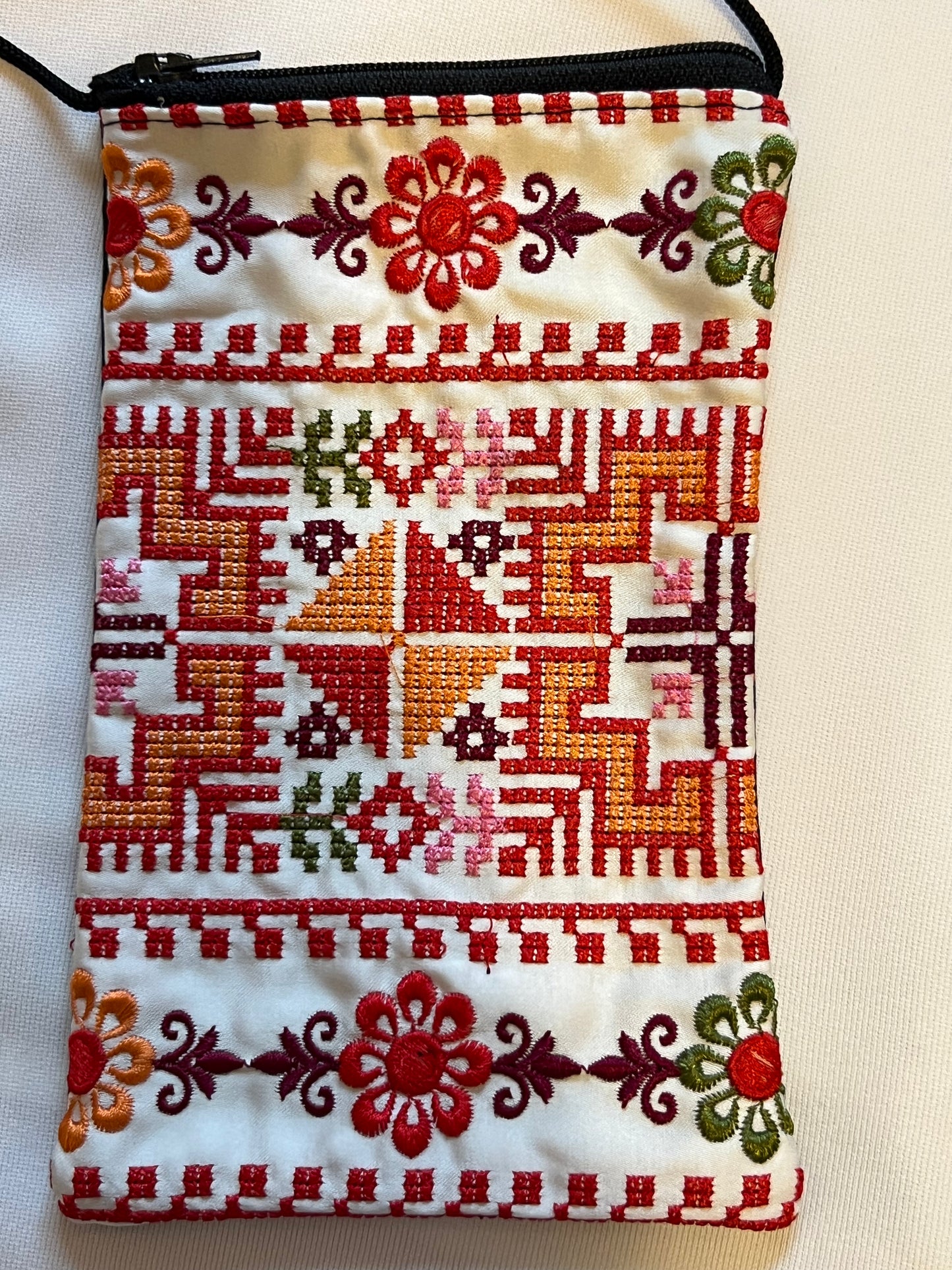 Tatreez (Embroidered) Phone purse