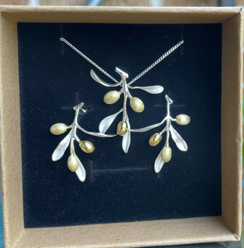 Sterling Silver Olive Leaves Branch Necklace & Studd earrings set